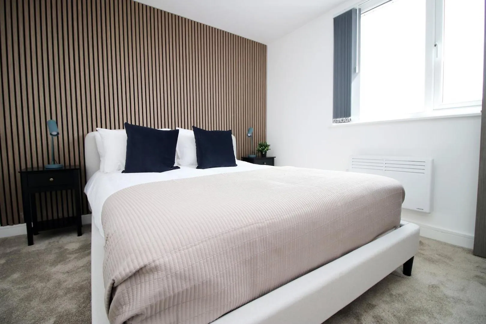 Bright 2Br Flat, Prime Location | Wifi Apartment Cardiff